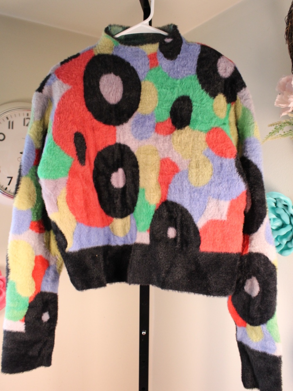 Multicolor Abstract Pattern Cropped Jacket - Picture 4 of 9